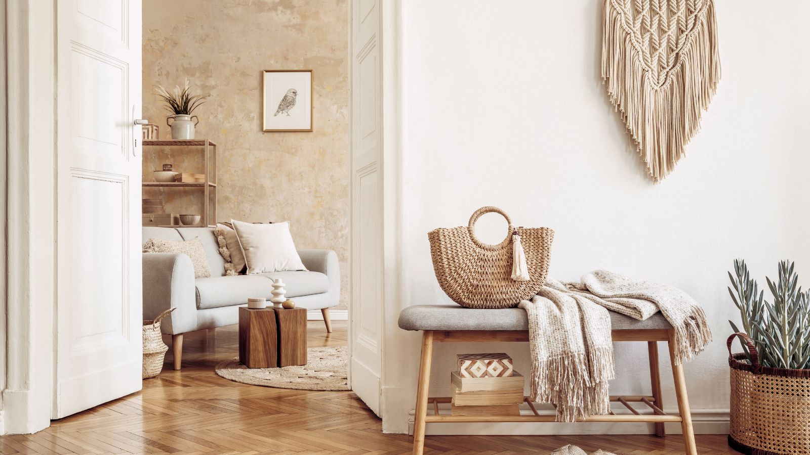 simplicity in style: minimalist home decor charms joscorena.my.id